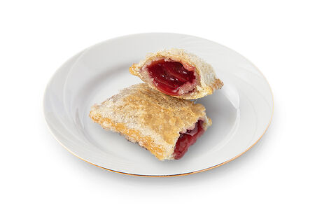 Пирожок с вишней