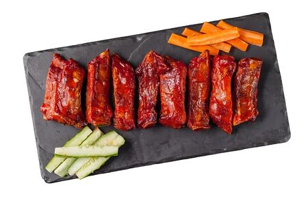 Ребра копченые в остром соусе