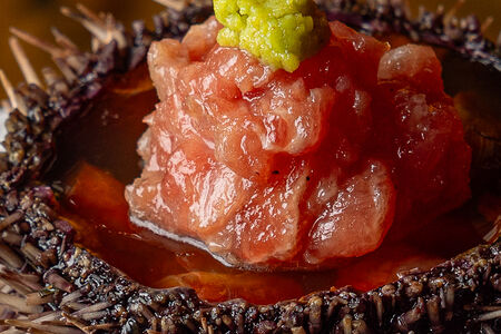 Еж заливной, краб, тартар торо