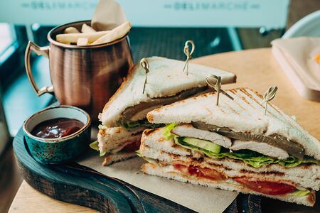 Клаб-сэндвич с курицей