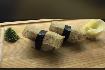 Суши с омлетом