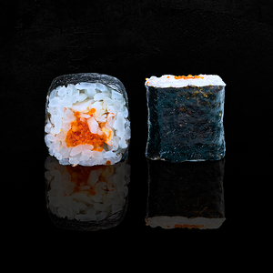 Ролл с камчатским крабом