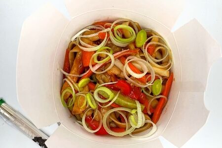 Удон с курицей