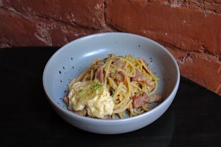 Карбонара с окороком тамбовским