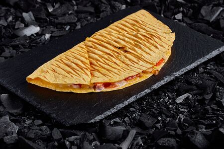 Кесадилья с курицей