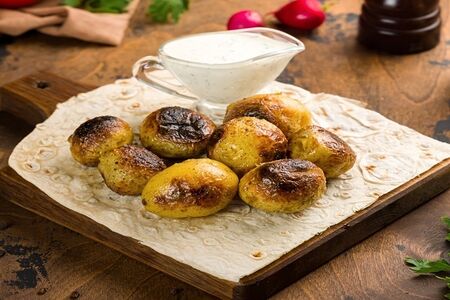 Картофель на мангале