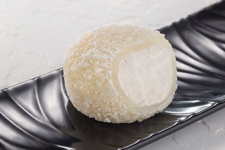 Моти Фисташка