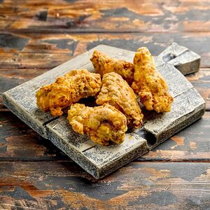 Куриные крылышки в панировке