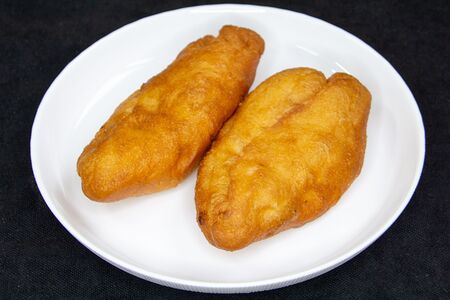 Пирожок с картошкой жареный