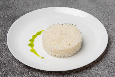 Рис отварной с маслом
