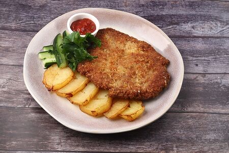 Шницель cвинoй