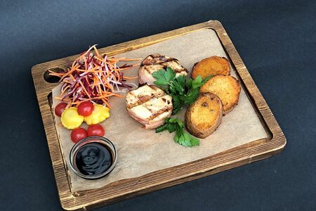 Медальоны из курицы