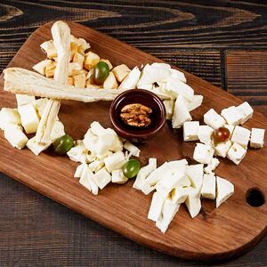 Ассорти грузинских сыров