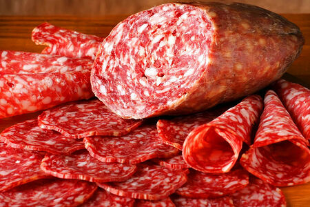 Колбаса Итальянская сыровяленая салями