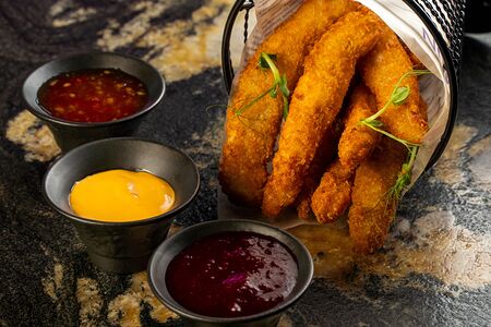 Куриные стрипсы