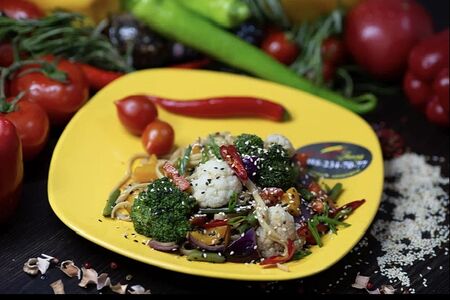 Лапша Удон с овощами