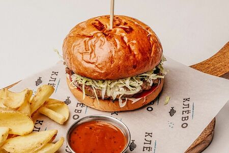 Клевый мясной бургер