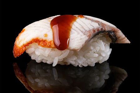 Унаги нигири