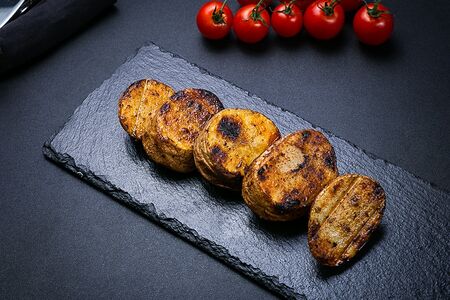 Картофель на гриле