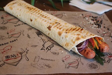 Хот-дог в лаваше классический