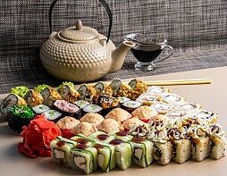 Набор Сакура (1210 гр, 46 шт и 3 гункана)