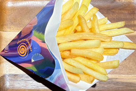 Картофель фри и соусы