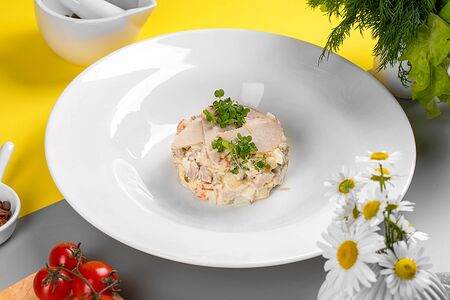 Оливье с говяжьим языком