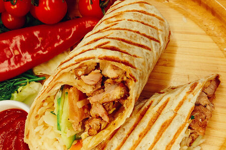 Шаурма в тартилье свиная