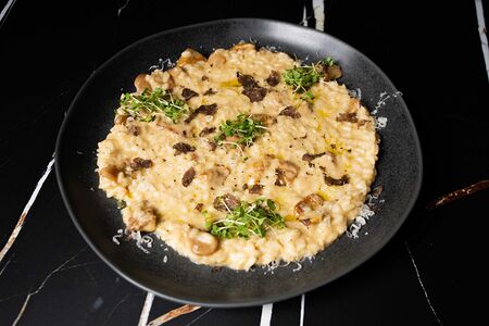 Ризотто с грибами и трюфелем