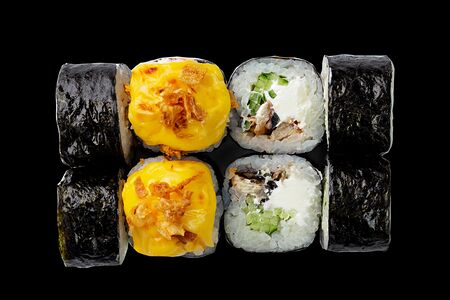 Ролл Хикари запеченный