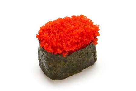 Гункан с икрой тобико