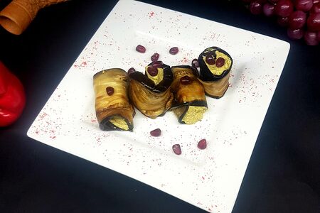 Баклажаны с орехами