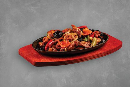 Тебян мор джи ру (Курица с грибами)