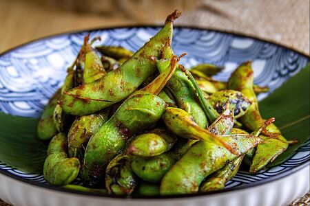 Спайси-бобы эдамаме с морской солью