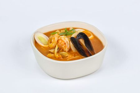 Том-ям с морепродуктами