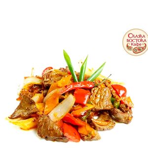 Свинина, запеченная с овощами