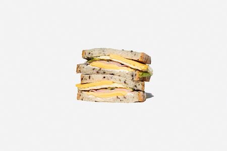 Сэндвич с омлетом