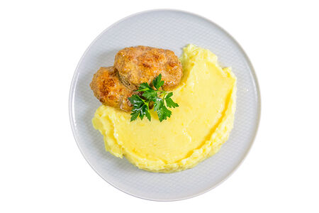 Домашние котлеты из телятины с пюре