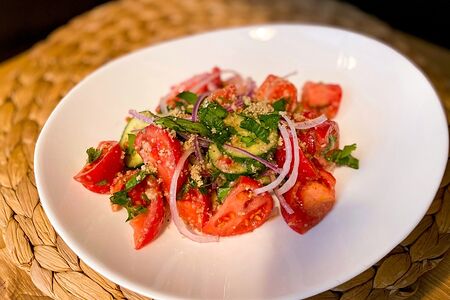 Салат по-грузински