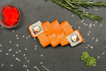 Ролл Филадельфия с угрем