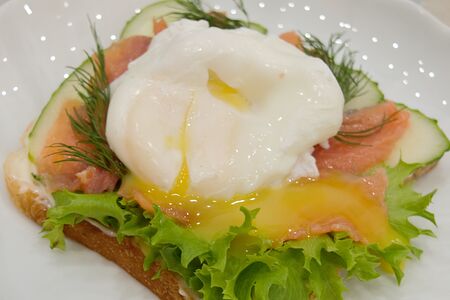 Сэндвич с семгой