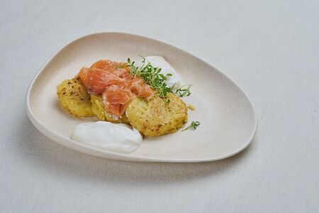 Драники с лососем