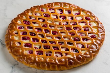 Творожник с вишней