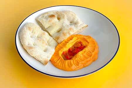 Мезе из печеных перцев