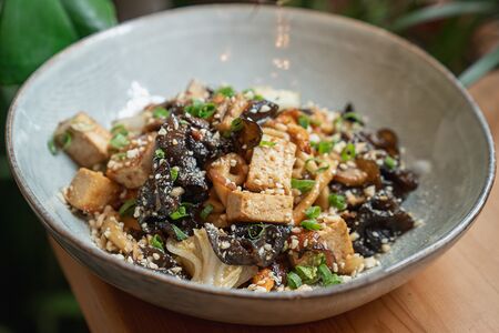 Машрум удон с тофу