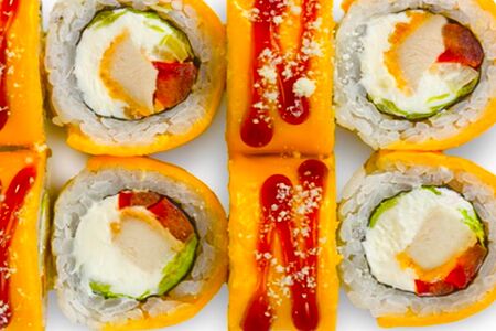 Запечённый ролл чеддер