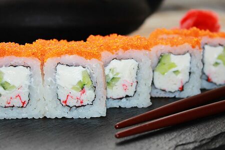 Ролл Такеши