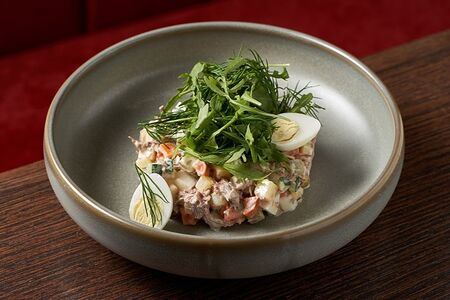 Оливье с говяжьим языком