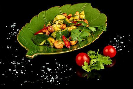 Битые огурцы