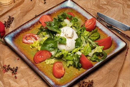 Салат Капрезе Буррата